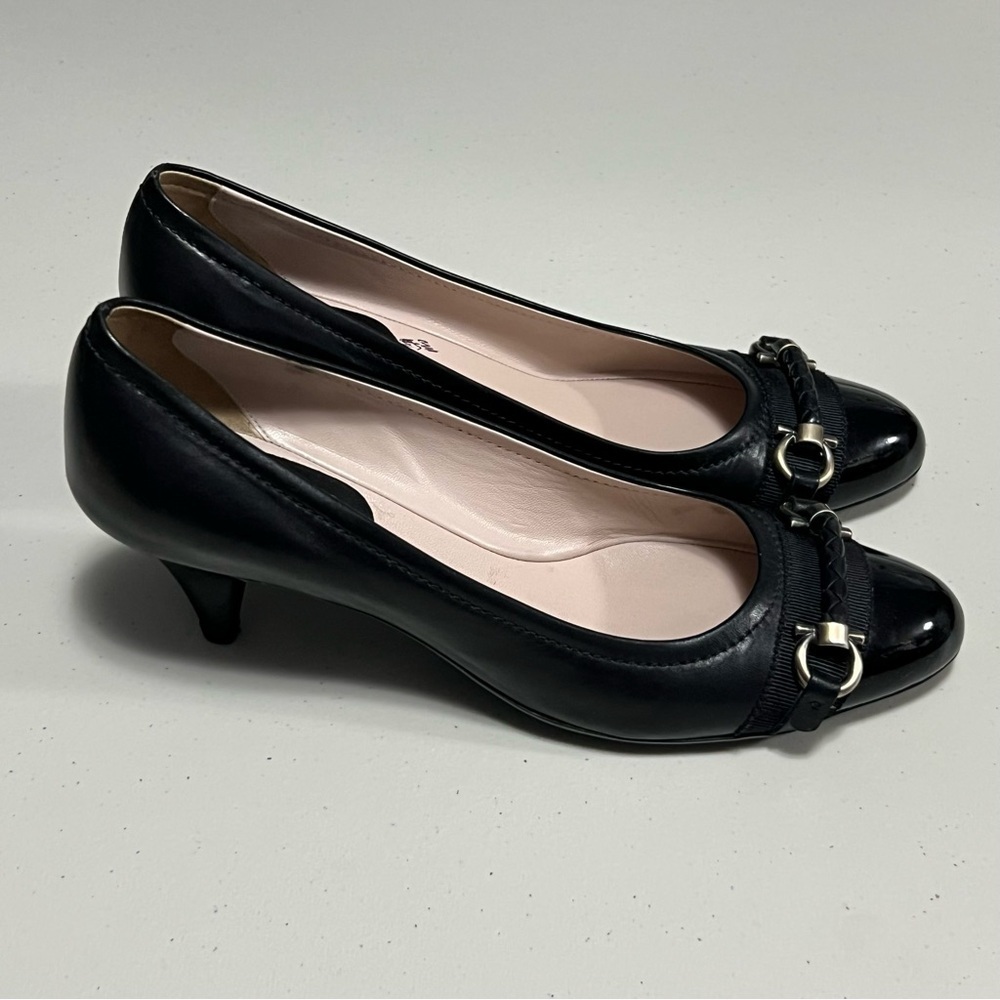 SALVATORE FERRAGAMO Cap Toe Heels with Dust Bag - Picture 3 of 14